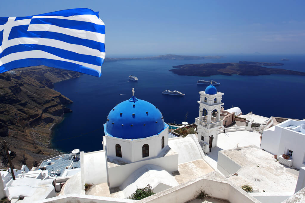 mennyibe-kerul-egy-santorini-nyaralas