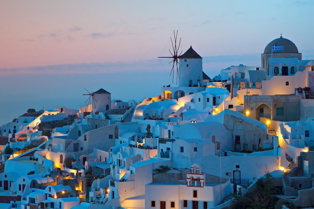 mennyibe-kerul-egy-santorini-nyaralas