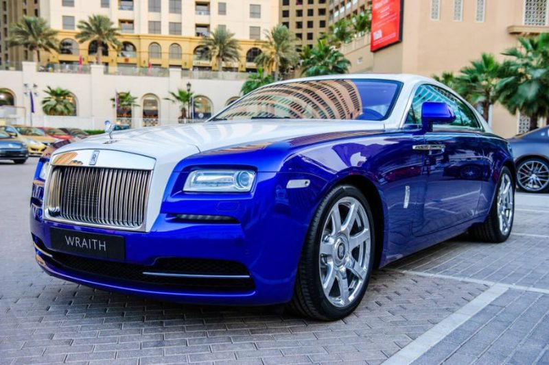 Mennyibe kerül egy Rolls-Royce?