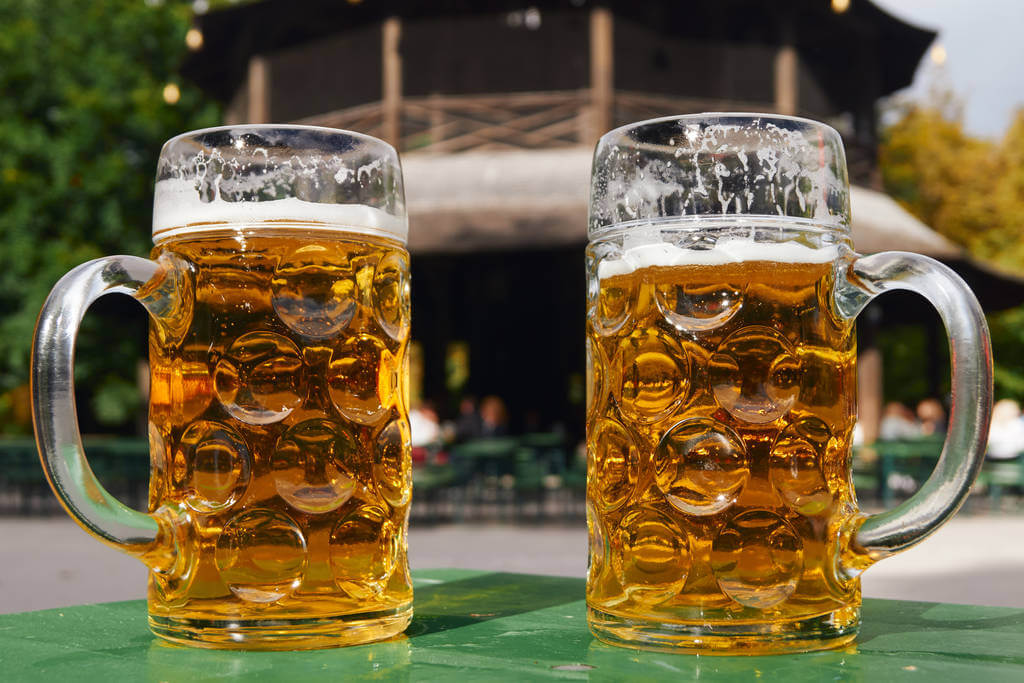augusztus-20-i-tuzijatek-budapesten–etel-es-ital-arak