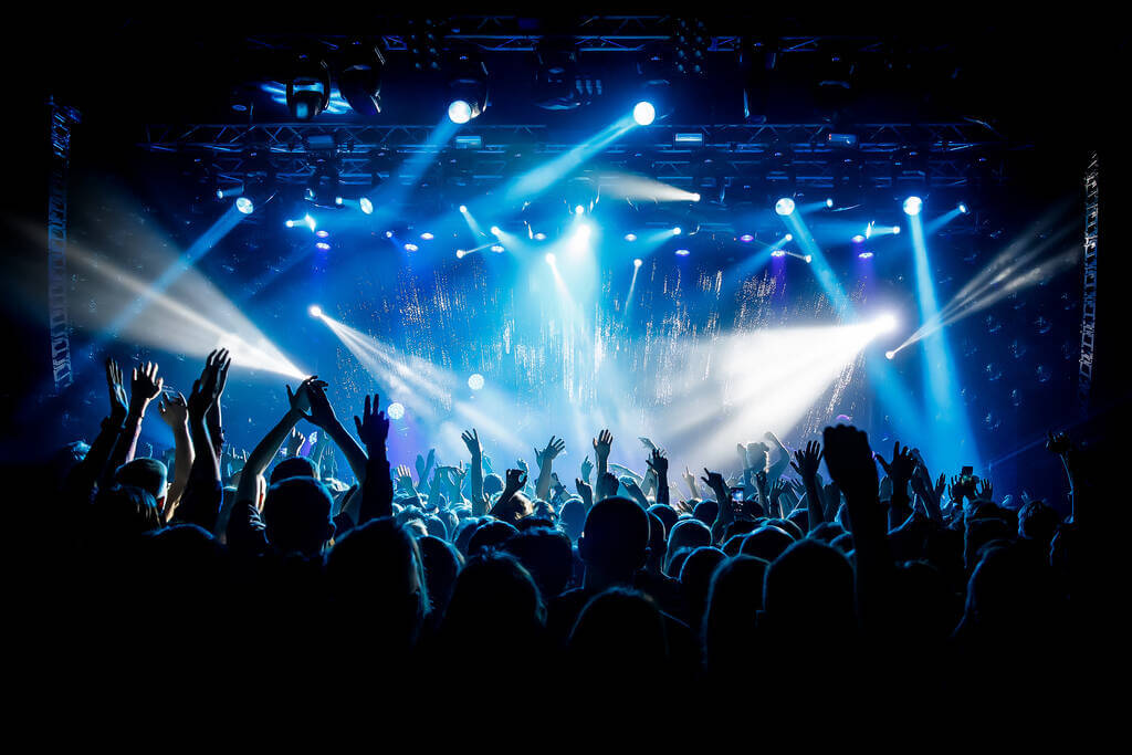 mennyibol-jon-ki-a-sziget-fesztival