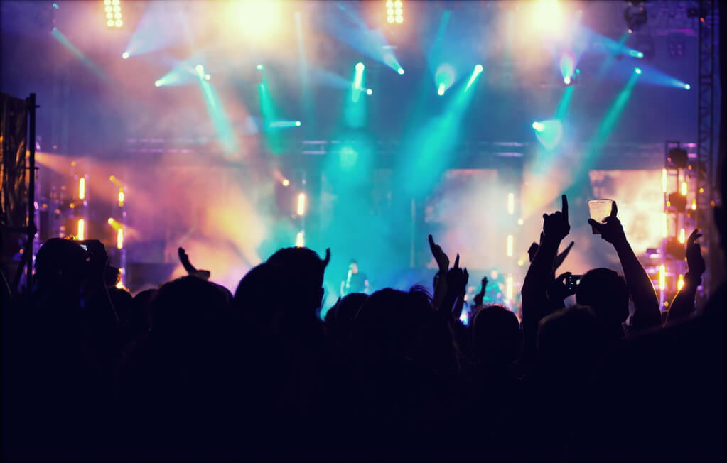 mennyibol-jon-ki-a-sziget-fesztival