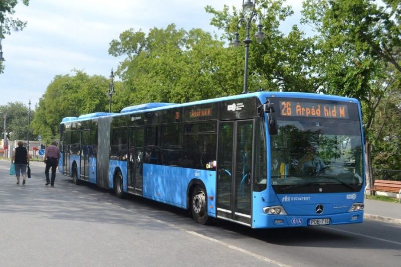 Mennyit keres egy buszsofőr?
