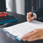 mennyibe-kerul-egy-auto-atirasa