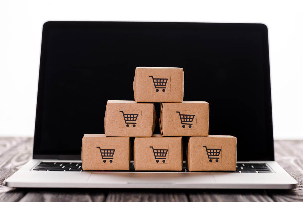 mennyibe-kerul-egy-webshop-inditasa