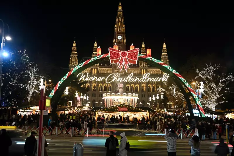 Mennyibe kerül egy utazás a bécsi karácsonyi vásárba?