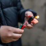 mennyi-lesz-a-buntetes-ha-szilveszterkor-petardazol