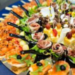 mennyibe-kerulnek-a-szilveszteri-hidegtalak